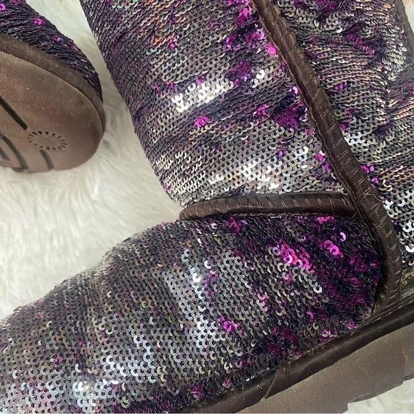 Ugg Australia fuschia pink silver reversible sequin boots size 8 - Picture 3 of 12